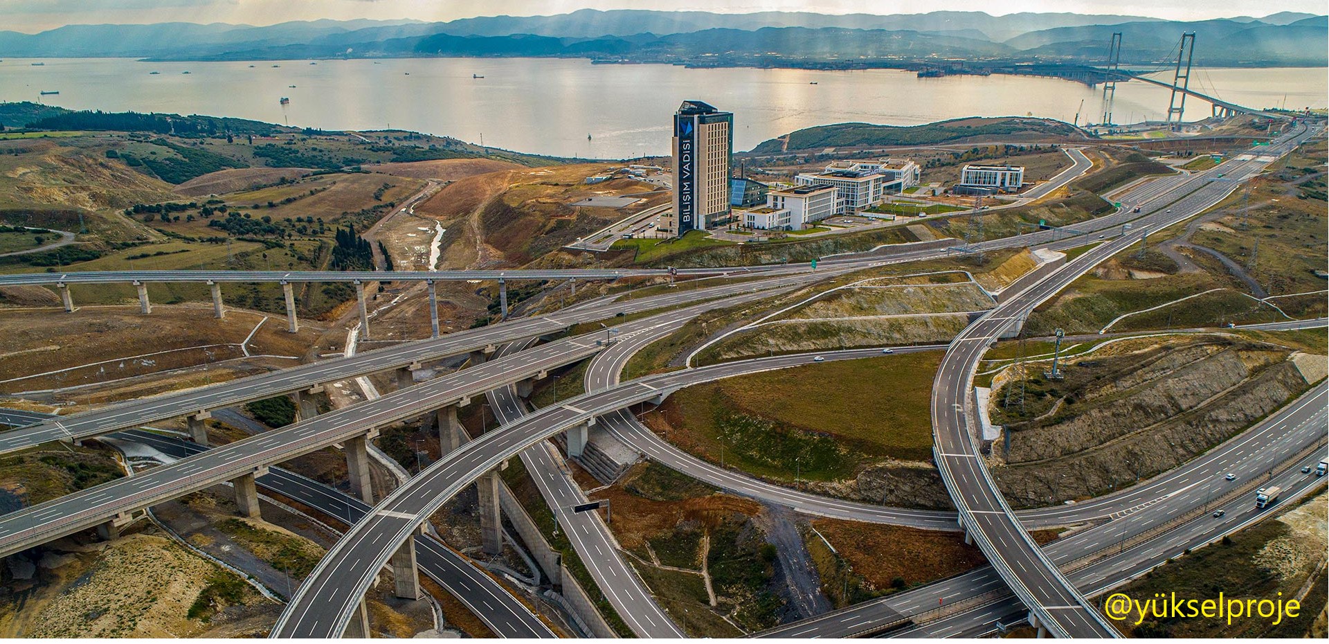 Transport and dam infrastructure